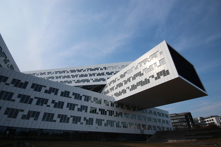 Equinor International Headquarters by Kjetil Balog