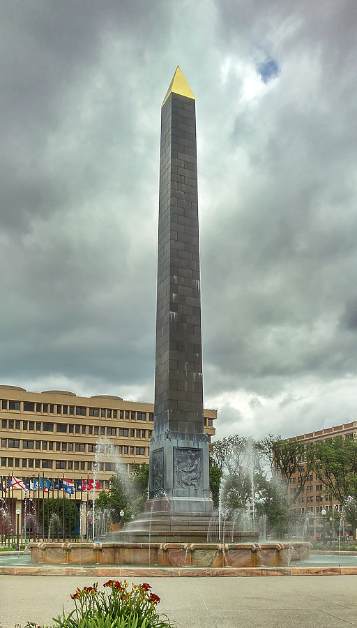 Veteran's Memorial Plaza Obelisk by Ryan Hildebrand
