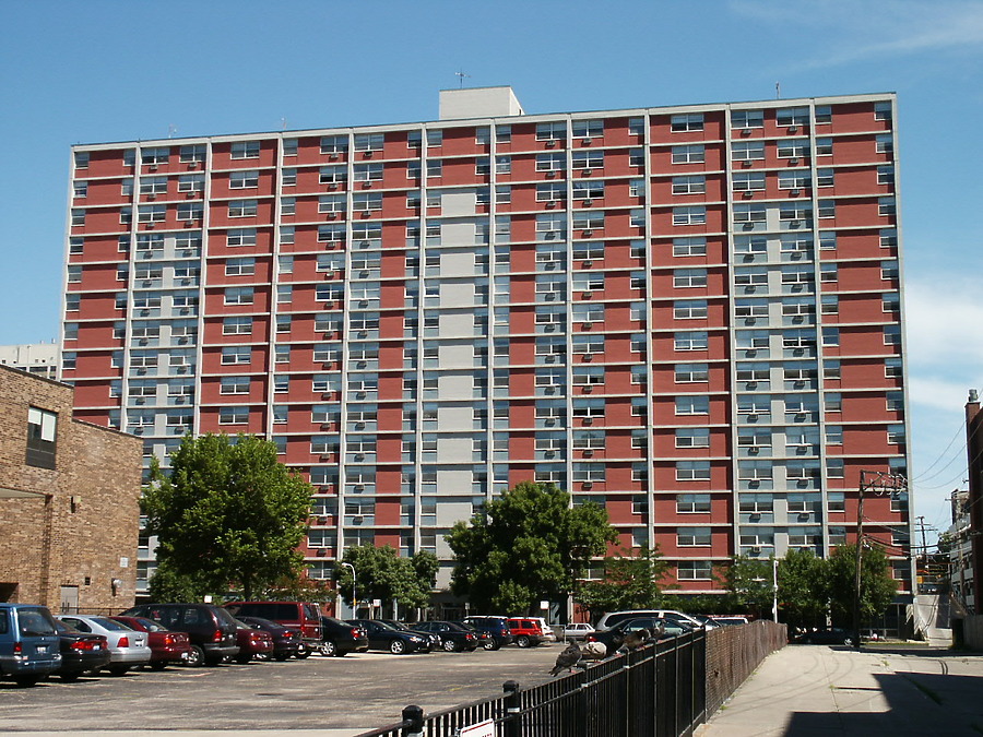 North Eastwood Shores Apartments by Daniel Kieckhefer