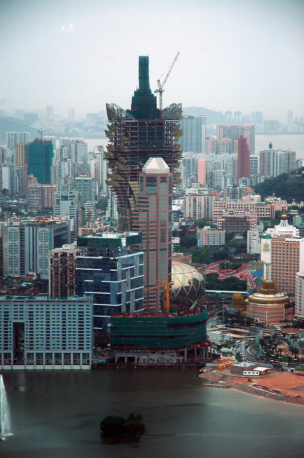 Grand Lisboa by Jonathan Smith