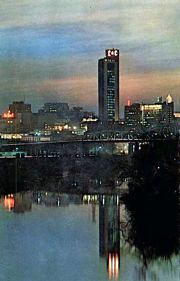 Life & Casualty Tower by Williams Printing Co.