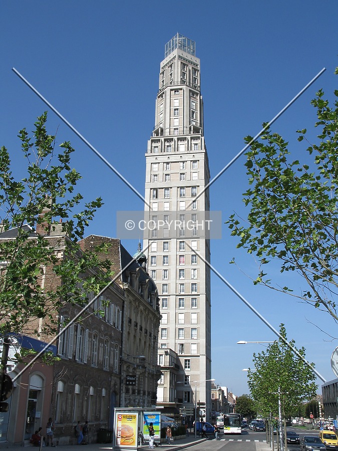 Tour Perret by Emmanuel D.