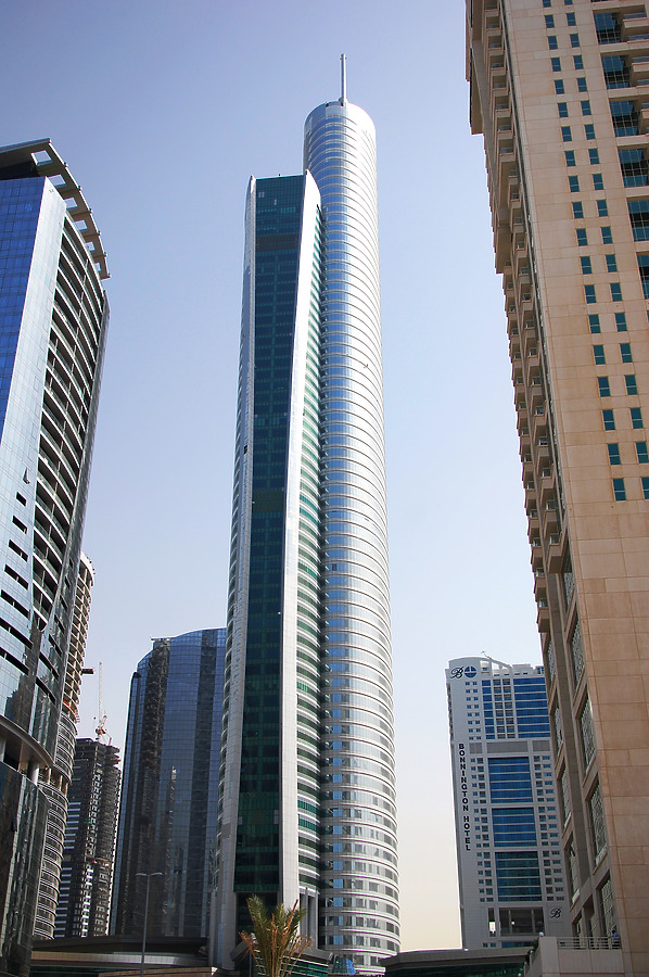 Almas Tower by Nareg Karamanoukian