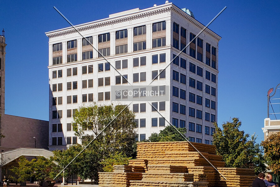 Landers Building