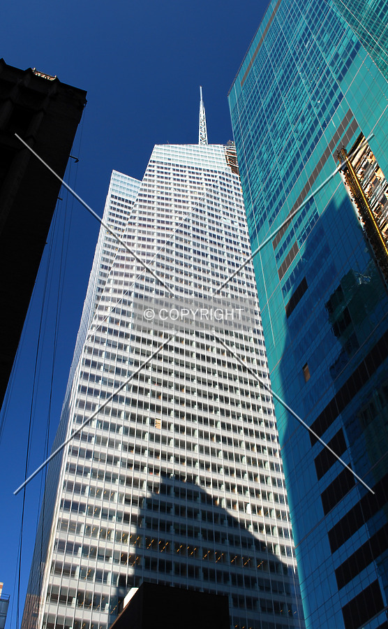 Bank of America Tower by Royce Douglas