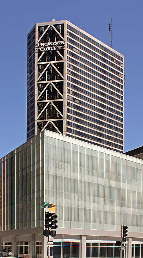 One US Bank Plaza by Ryan Hildebrand