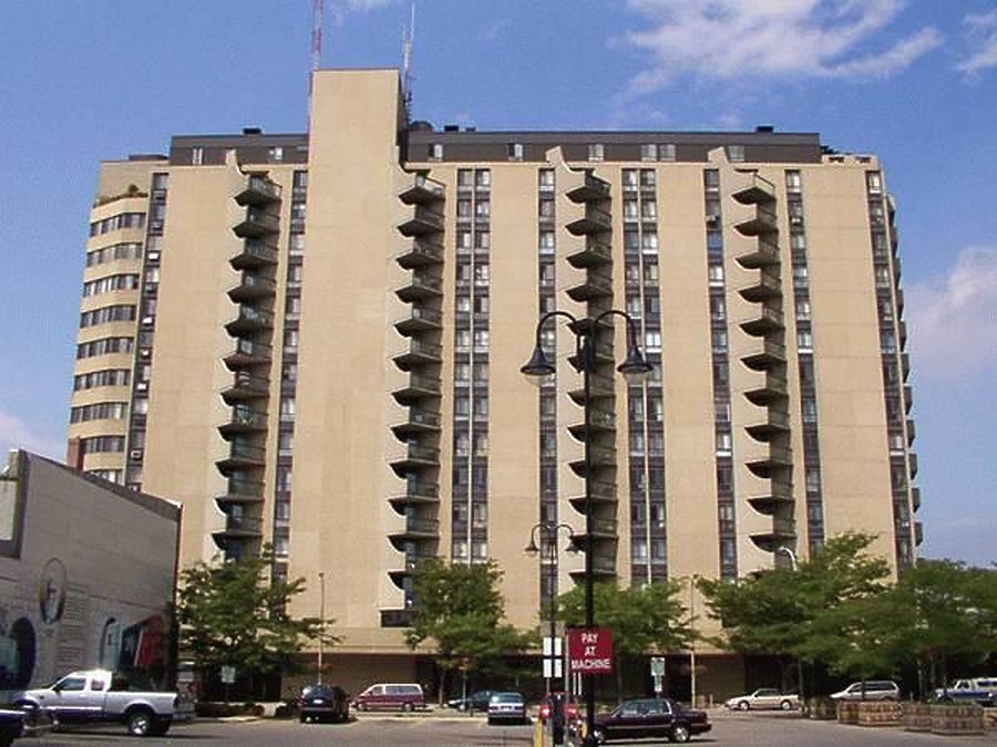 Seaway Centre by Daniel Kieckhefer