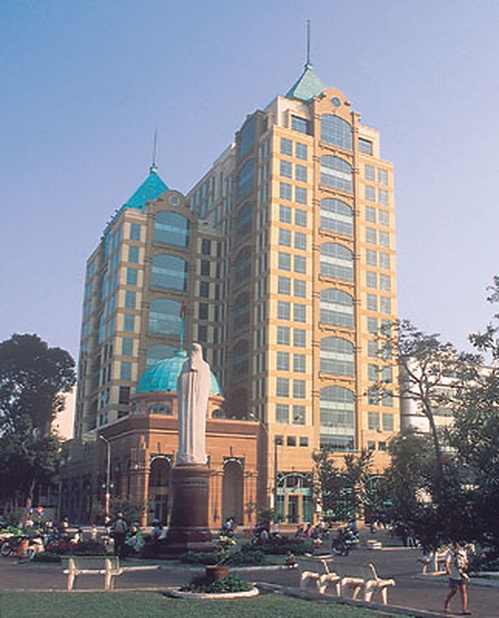 Saigon Metropolitan Towers by Thai Leighton