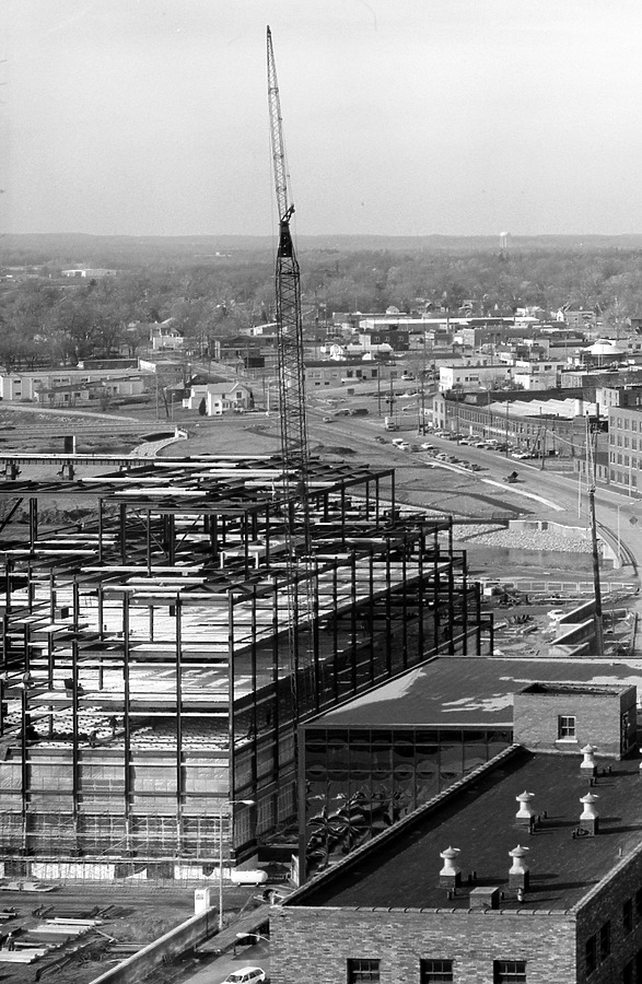 Kellogg Company Corporate Headquarters by Historic American Buildings Survey/ Fred Yockey