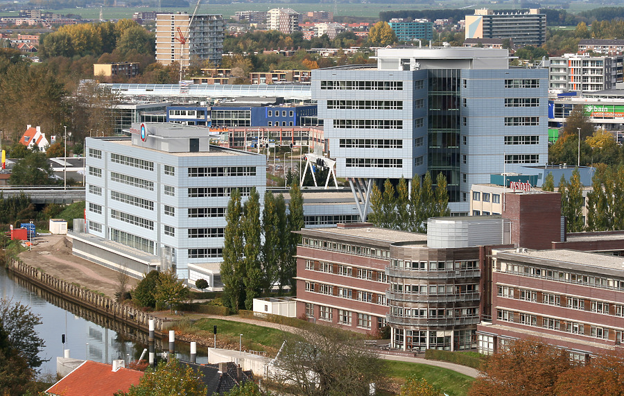 Achmea by Michiel van Dijk