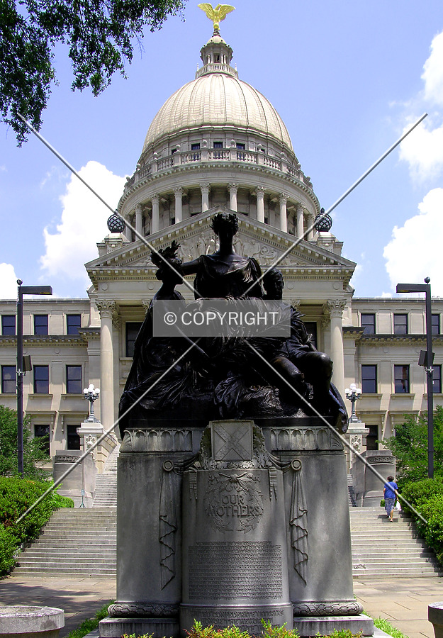 Mississippi State Capitol by Chris Patriarca