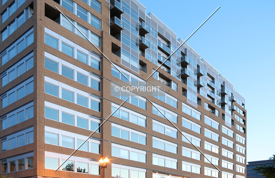 Vancouver Center 3 - Viewpoint by Serdica