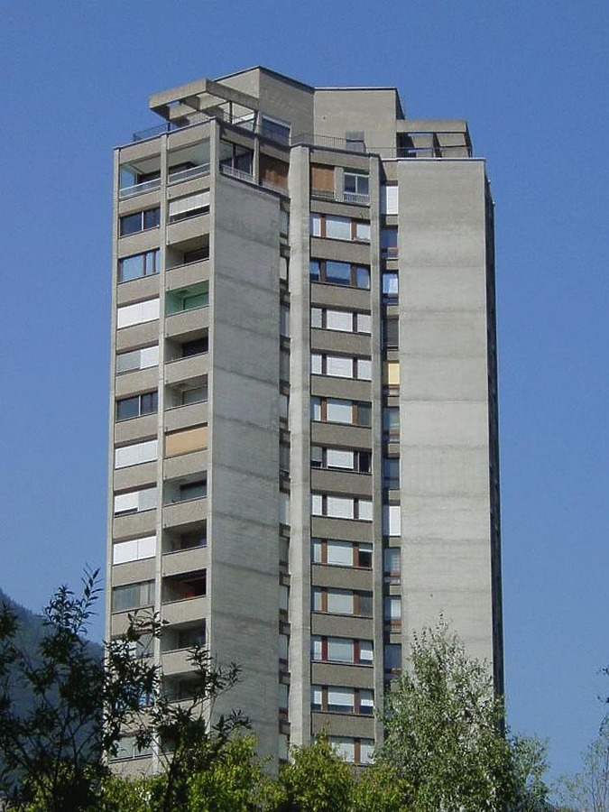Belmontstrasse 1 by Michiel van Dijk