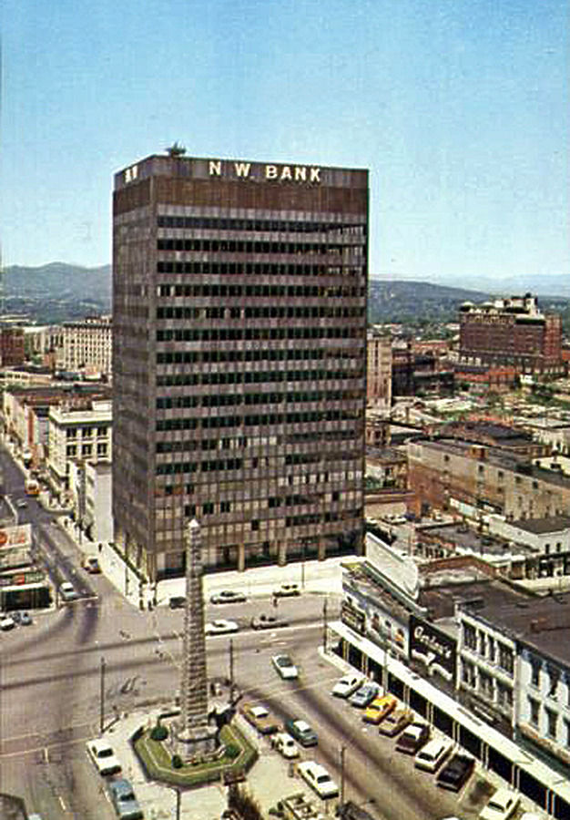 Arras Residences by W. M. Cline Co.