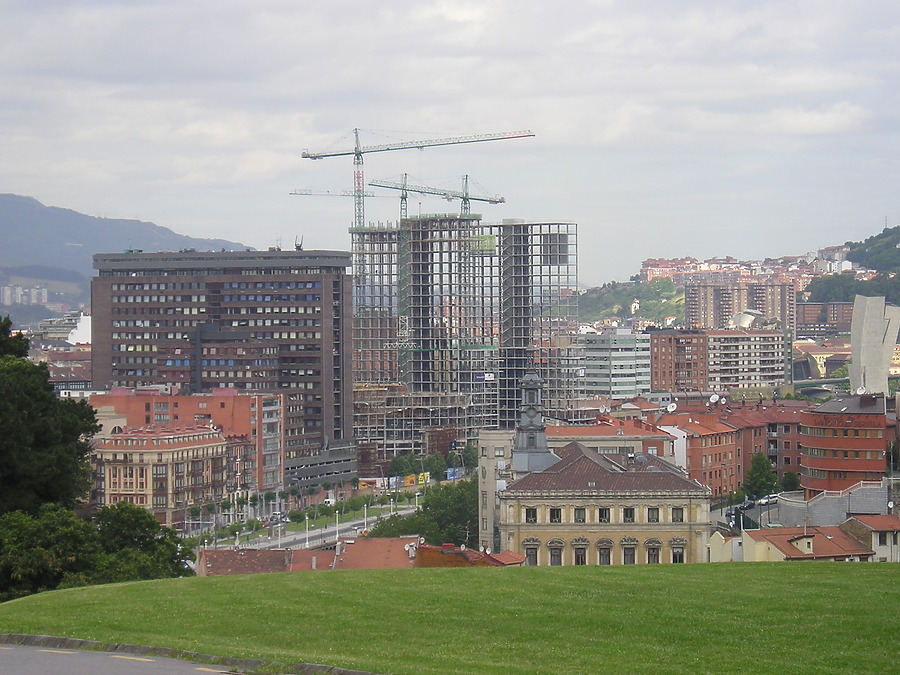 Isozaki Atea II by Mikel Allende