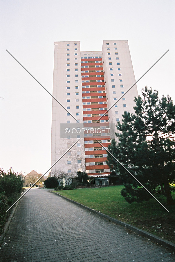 Hegelstraße 45 by Nephilim