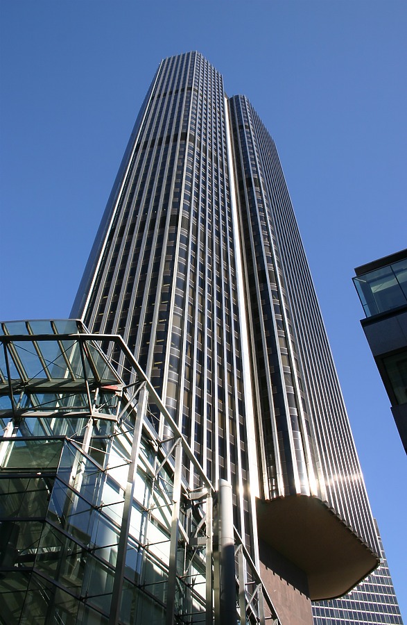 Tower 42 by Tristram Compton
