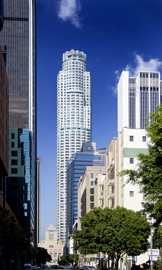 US Bank Tower by Jim Schwartz