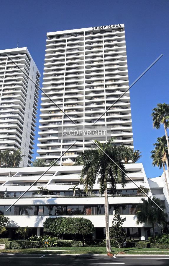 Trump Plaza I by Jorge Molina