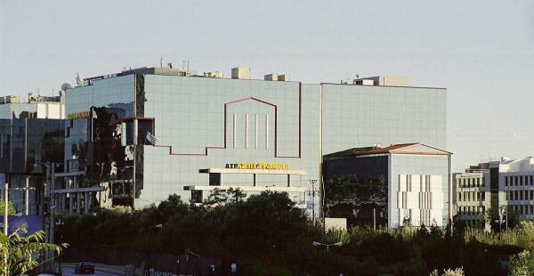 Polis 1