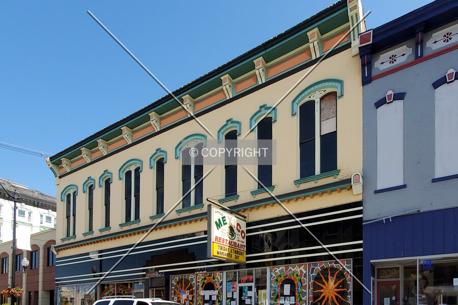 211-213 East Main Street