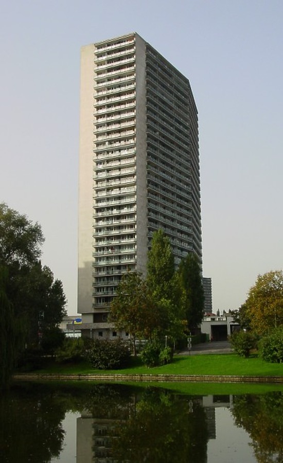Avenue Marius Renard 27 / Marius Renardlaan 27 by Michiel van Dijk