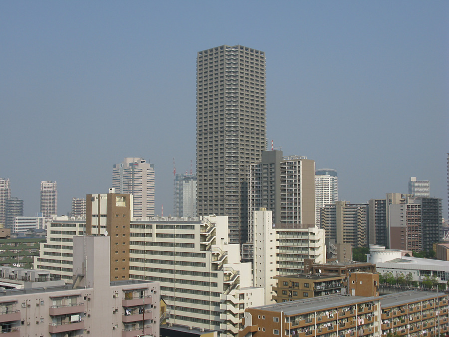 Harumi View Tower by Kevin Hemphill