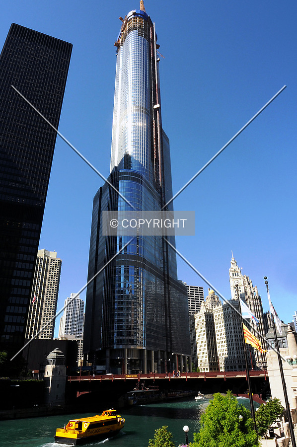 Trump International Hotel & Tower by Jorge Molina