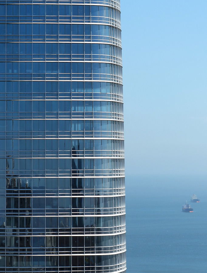 Salesforce Tower by Nate Lindsey