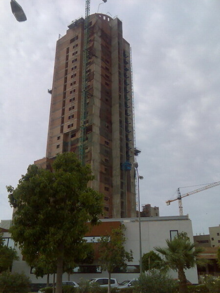 711-092-439