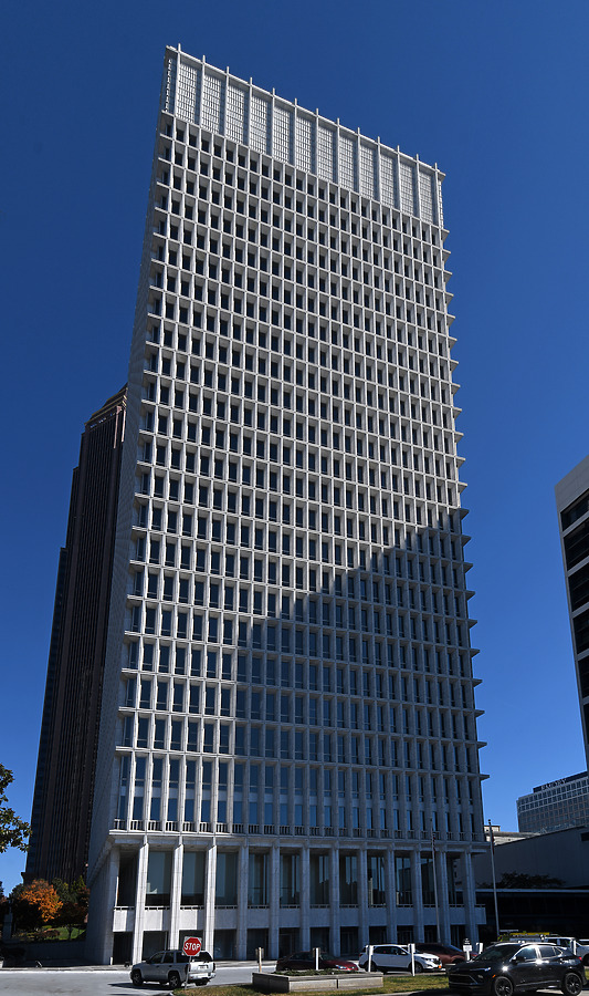 One Georgia Center by John W. Cahill