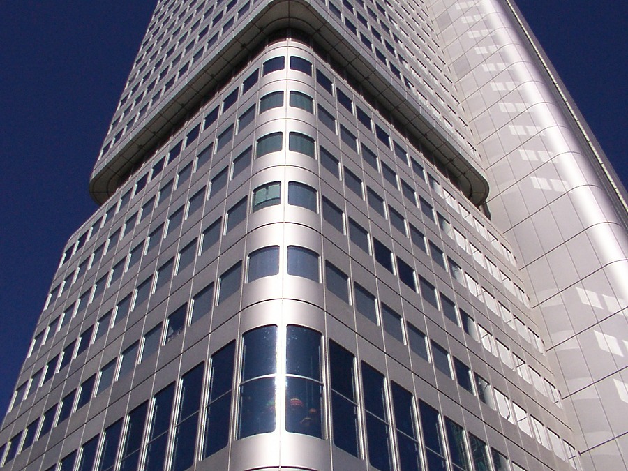 Dresdner-Bank-Hochhaus by Daniel Kieckhefer