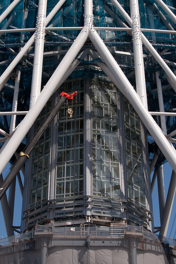 Tokyo Sky Tree by Kevin Hemphill