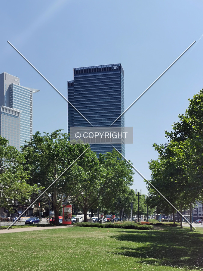 City-Hochhaus by Nephilim