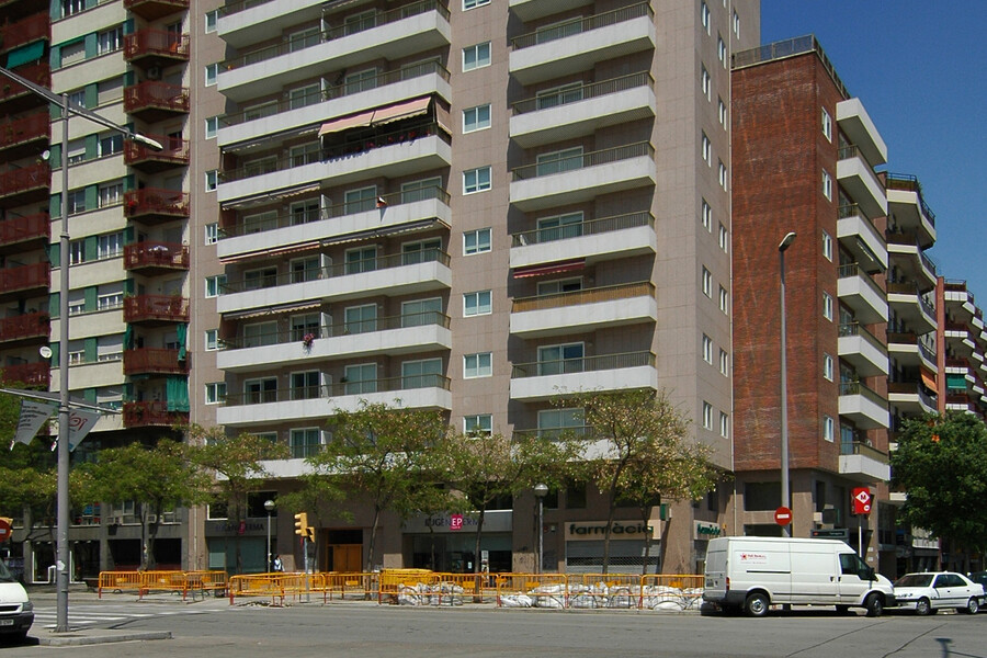 Carrer de Tarragona, 78-82
