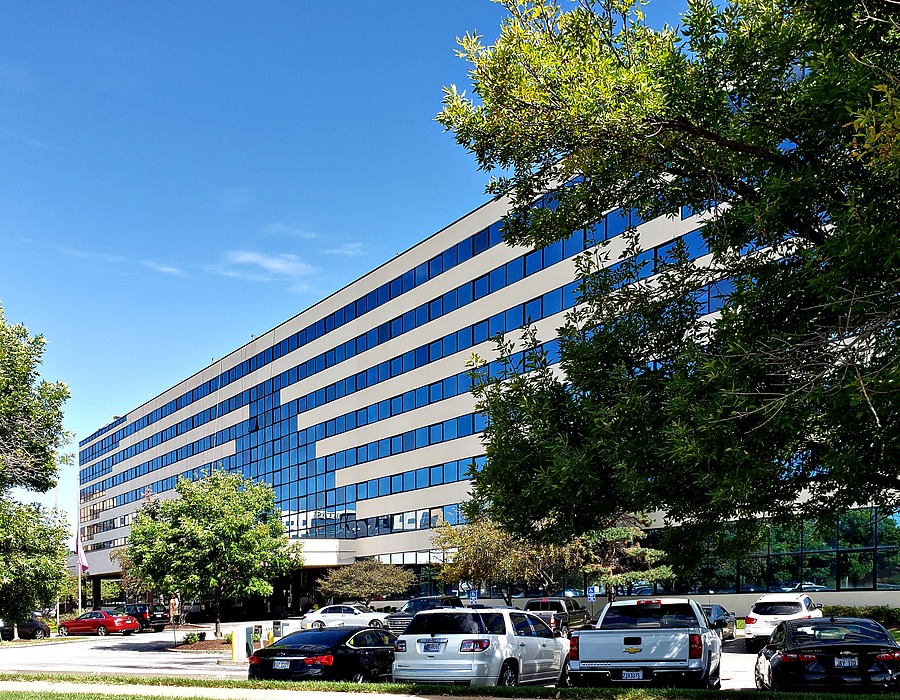 Crowne Plaza Hotel Saint Louis Airport by Ryan Hildebrand