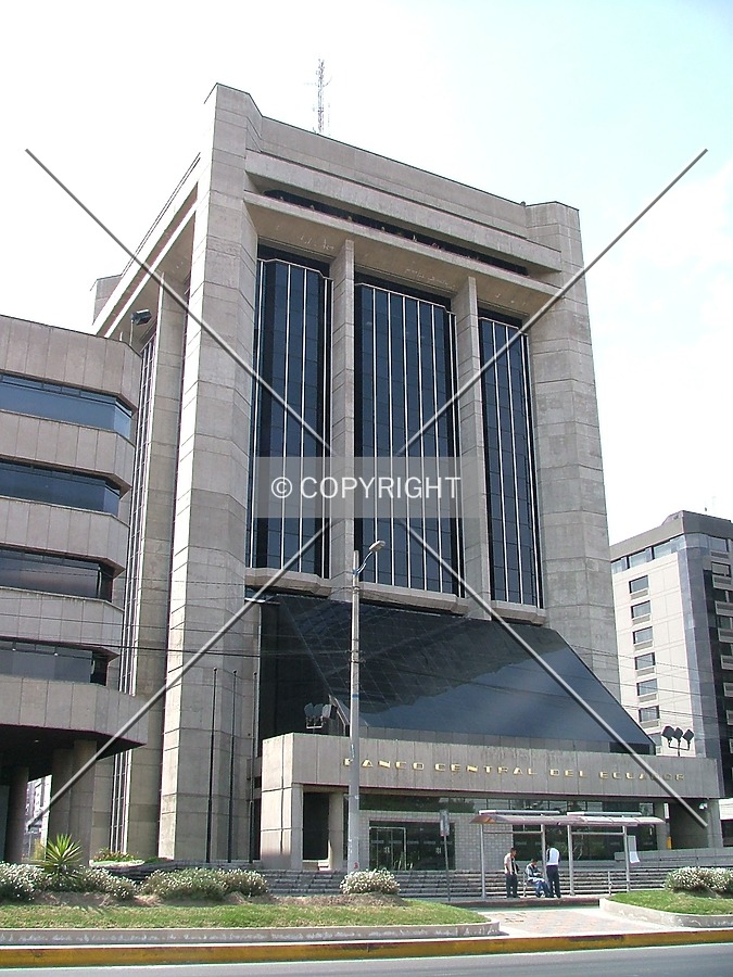 Banco Central del Ecuador by Rodrigo Salas