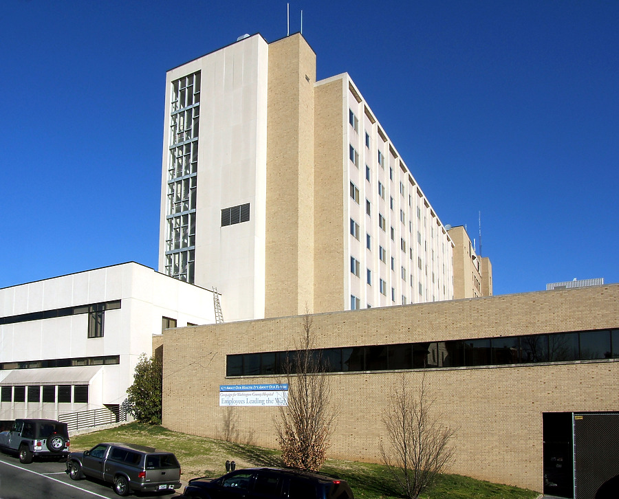 Washington County Hospital - E Wing by John Cahill