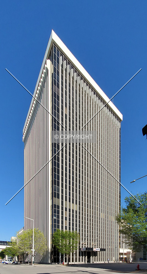 US Bank Building by Ryan Hildebrand