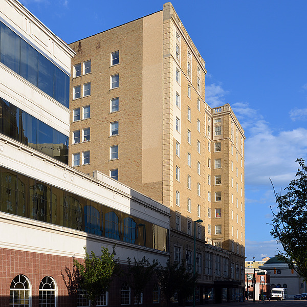 405 Capitol Street by John W. Cahill