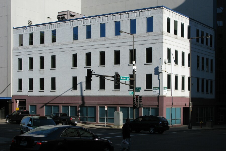 Metro Square Annex