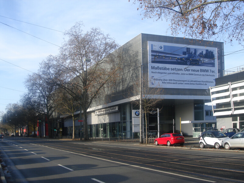 BMW Frankfurt Verkauf und Garage