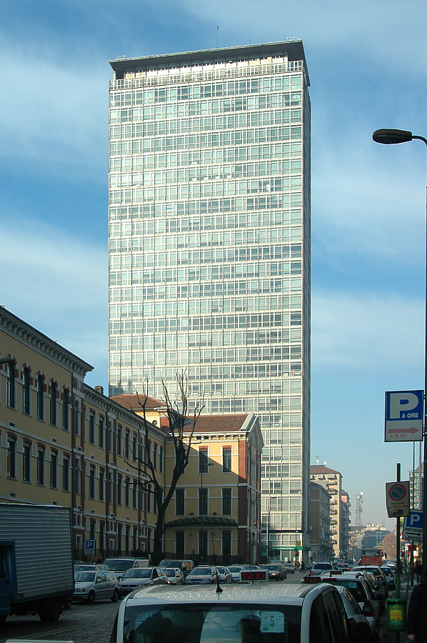 Torre Galfa by David Guija
