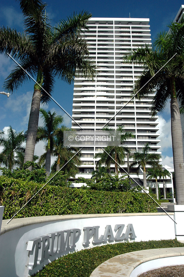 Trump Plaza II by Jorge Molina