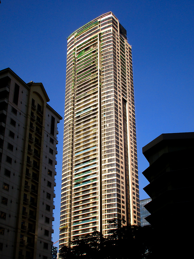 The Suites at One Bonifacio High Street by Daniel Kieckhefer