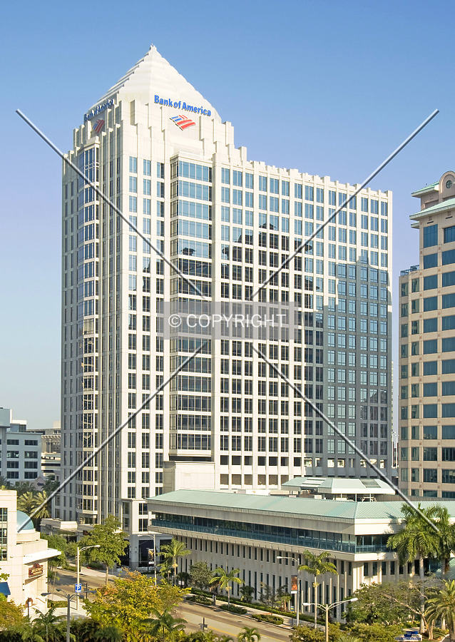 Bank of America Plaza by Jorge Molina