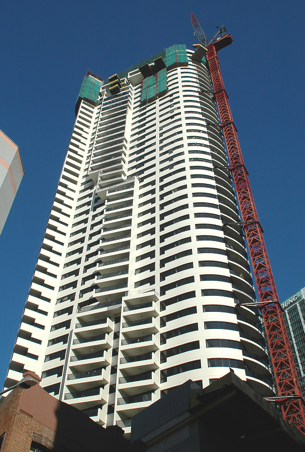 Meriton Tower by John Bek
