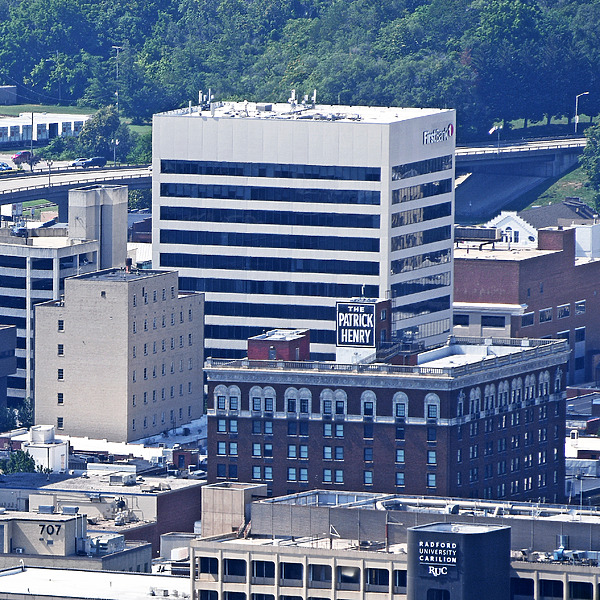 BB&T Bank Building by John W. Cahill