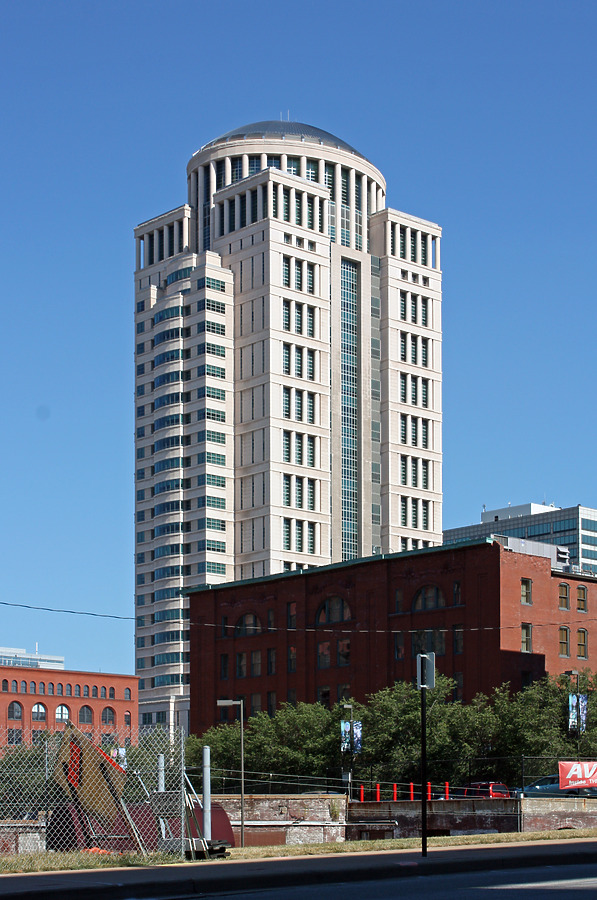 Thomas F. Eagleton United States Courthouse by Ryan Hildebrand