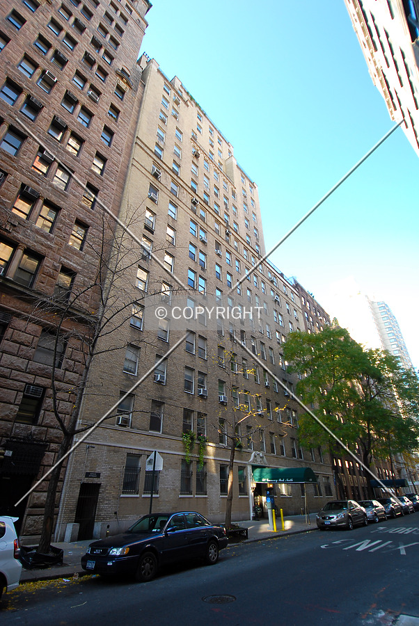 60 Gramercy Park - North Building by Royce Douglas